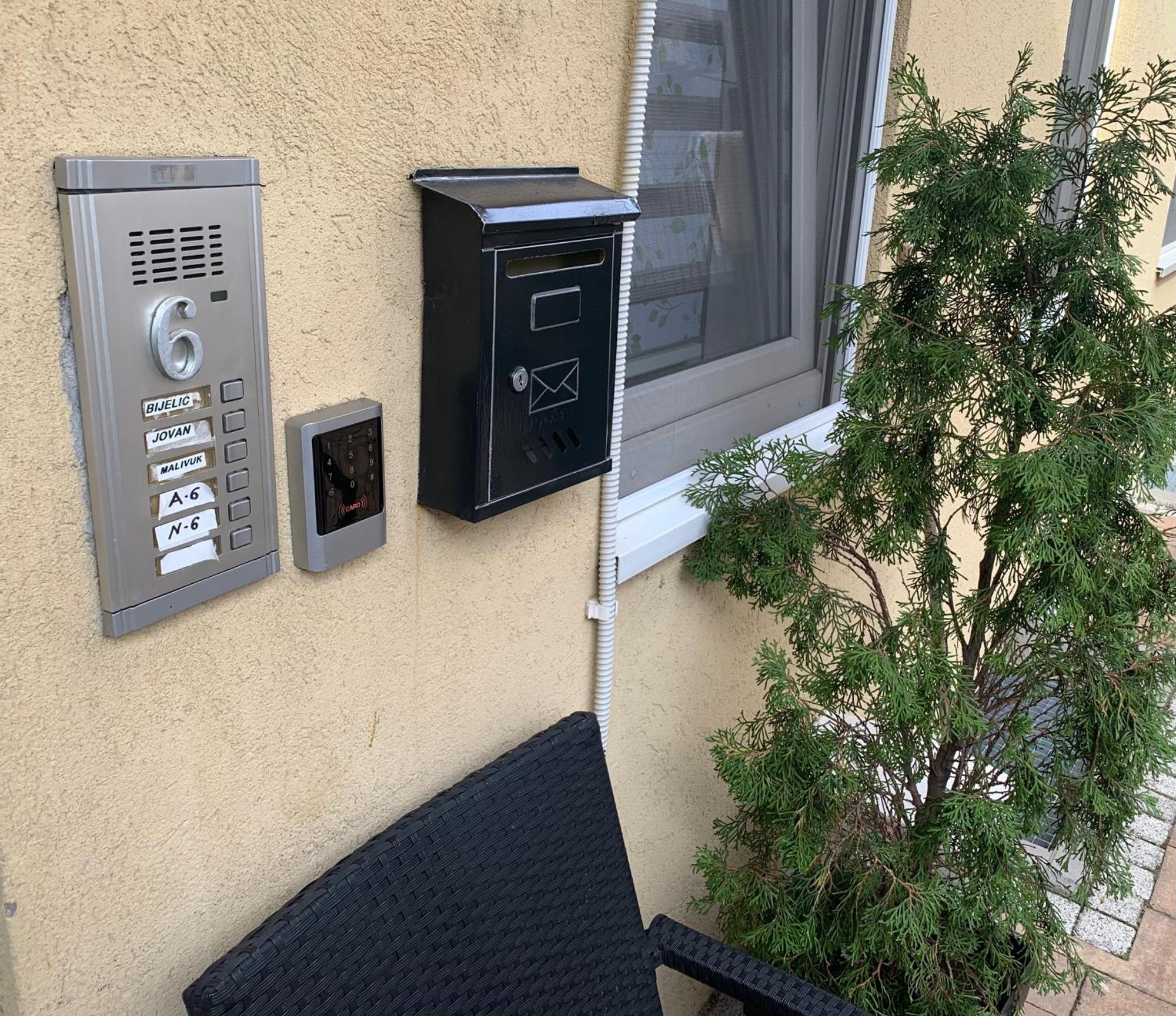 N6 Apartment ノヴィ・サド エクステリア 写真