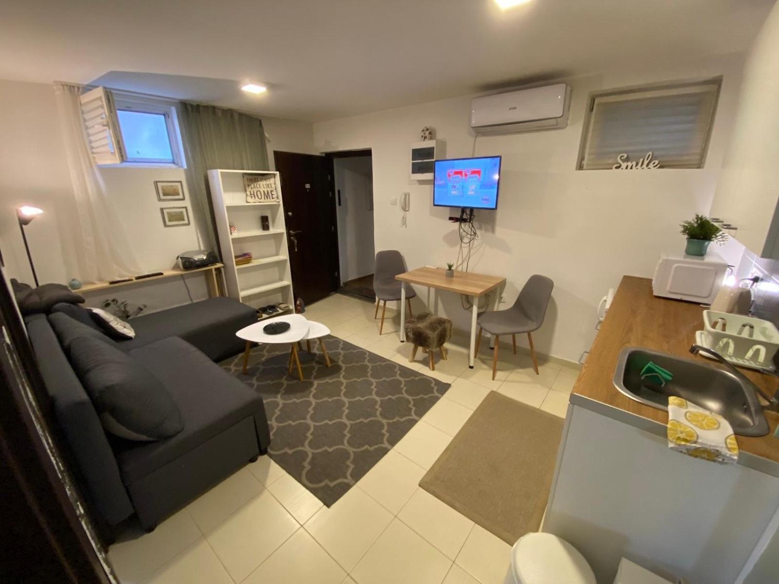 N6 Apartment ノヴィ・サド エクステリア 写真
